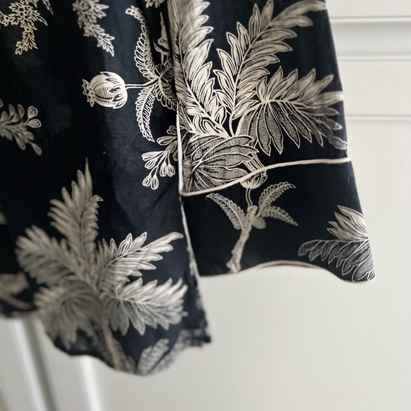 Tropical Top - Picture 4 of 10